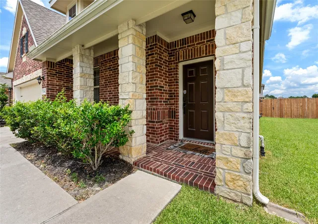 Photo 3 of Single family home for sale at 13602 Kodiak Brown Bear St, Crosby, TX 77532 | MLS# 80485482 | Listing updated on 2026-10-07