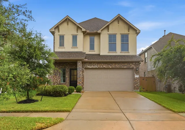 1st image of 12338 Clunie Pass Dr, Humble, TX 77346 | MLS# 12833079