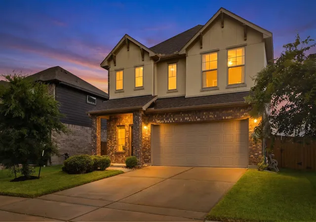 2nd image of 12338 Clunie Pass Dr, Humble, TX 77346 | MLS# 12833079
