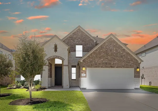 1st image of 4522 Whisperwood Dr, Rosenberg, TX 77471 | MLS# 82023707