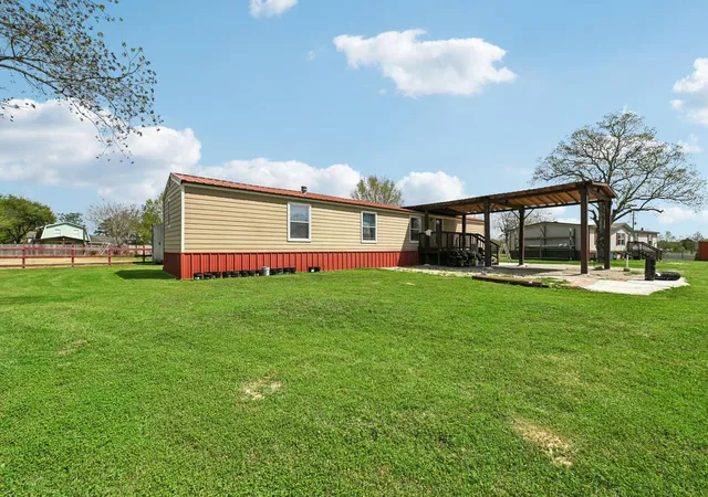 Photo 2 of Single family home for sale at 30318 Binford Pl, Waller, TX 77484 | MLS# 57777532 | Listing updated on 2026-09-20
