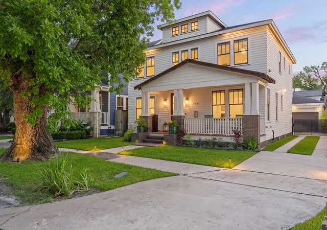 Photo 2 of Single family home for sale at 714 E 18th St, Houston, TX 77008 | MLS# 57908185 | Listing updated on 2026-09-19