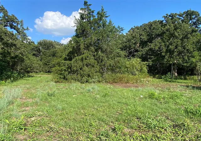 4th image of 571 Railroad St Rd, Somerville, TX 77879 | MLS# 71098853