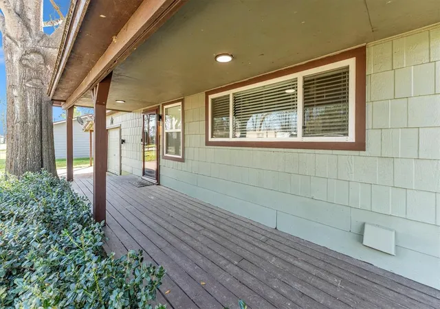 2nd image of 6 Lazy Bend Dr, Huntsville, TX 77320 | MLS# 16031769
