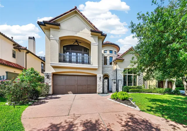 2nd image of 2400 Avalon Pl, Houston, TX 77019 | MLS# 9732649