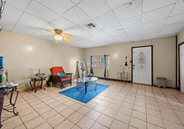 5th image of 608 Alta Vista Dr, Pasadena, TX 77502 | MLS# 69566933