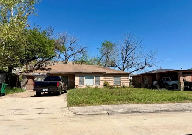 Photo 1 of Land for sale at 11530 Shoshone Rd, Houston, TX 77055 | MLS# 796933 | Listing updated on 2026-06-17