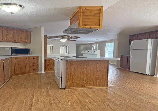 Photo 3 of Single family home for sale at 486 Meridian, Livingston, TX 77351 | MLS# 2752663 | Listing updated on 2026-08-08