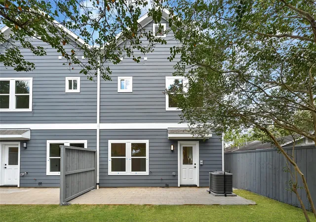4th image of 3834 Mount Pleasant St, Houston, TX 77021 | MLS# 70261711
