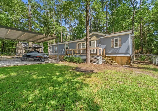 Photo 4 of Single family home for sale at 165 Black Walnut, Livingston, TX 77351 | MLS# 40196909 | Listing updated on 2026-08-20