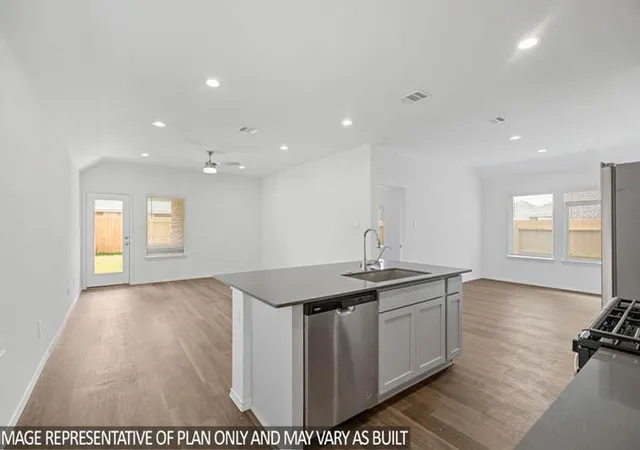 2nd image of 21718 Piazza Maggiore Ln, Tomball, TX 77377 | MLS# 59612779