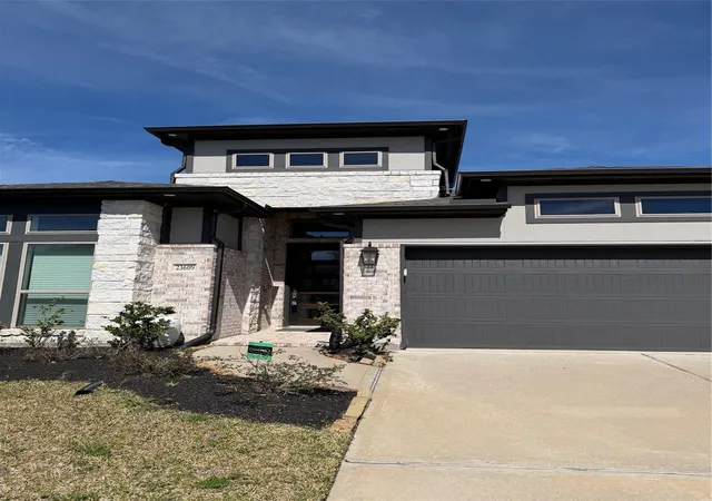 Photo 2 of Single family home for sale at 23609 Olive Crk Ln, New Caney, TX 77357 | MLS# 2928267 | Listing updated on 2026-09-06