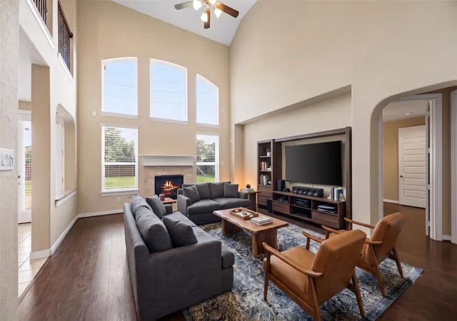 1st image of 10135 Cypress Path, Missouri City, TX 77459 | MLS# 36789184