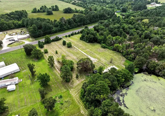 2nd image of 19375 Hwy 321, Cleveland, TX 77327 | MLS# 70399210