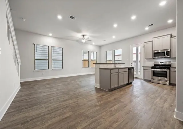 Photo 4 of Single family home for sale at 4429 Ibiza Atreet, Houston, TX 77045 | MLS# 2402420 | Listing updated on 2026-08-29