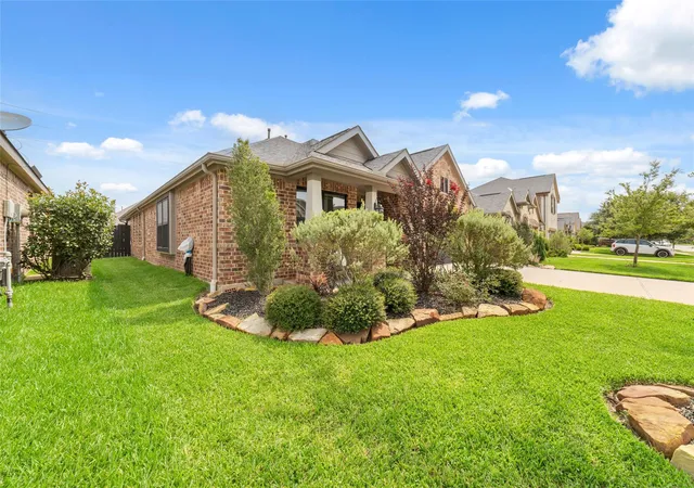 3rd image of 3825 Enchanted Timbers Ln, Spring, TX 77386 | MLS# 46403443