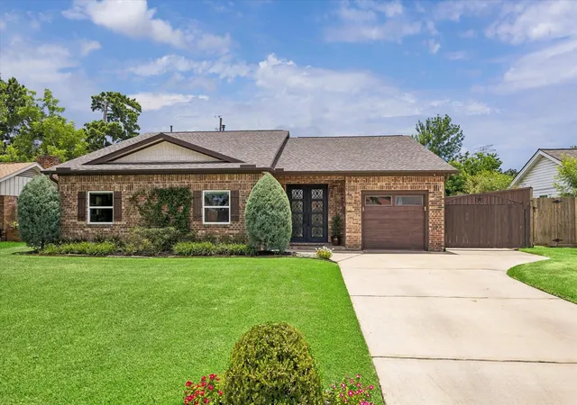 1st image of 4211 Marlborough Dr, Houston, TX 77092 | MLS# 13654503