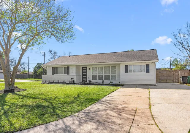 2nd image of 10230 Valencia Dr, Houston, TX 77013 | MLS# 50416046