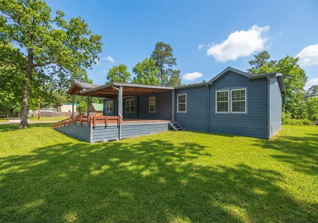 Photo 2 of Single family home for sale at 115 Canadian Dr, Trinity, TX 75862 | MLS# 9489919 | Listing updated on 2026-09-14