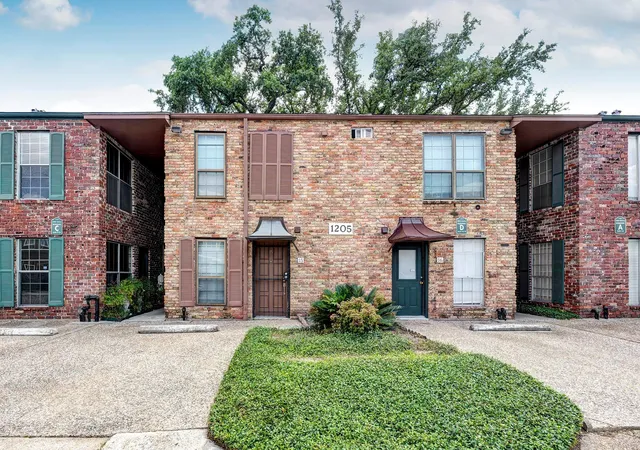 1st image of 1205 Autrey St #15, Houston, TX 77006 | MLS# 47395677