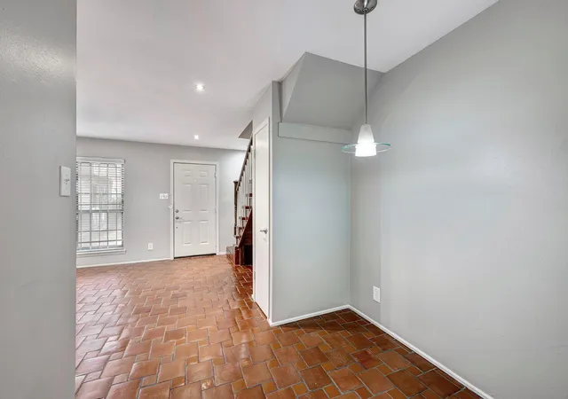 5th image of 1205 Autrey St #15, Houston, TX 77006 | MLS# 47395677