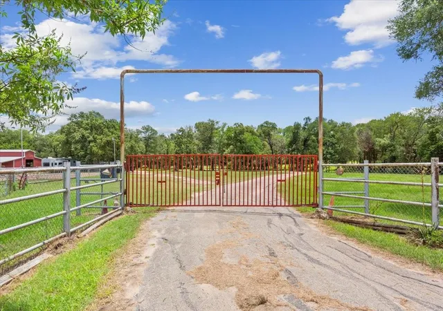 4th image of 432 Lcr 456, Mexia, TX 76667 | MLS# 21641383