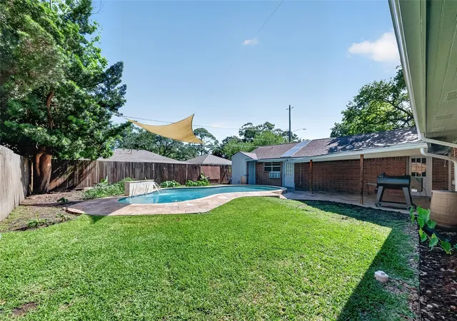 37th image of 5442 Darnell St, Houston, TX 77096 | MLS# 66477086