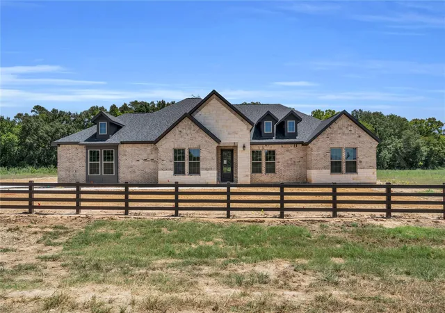 Single family home for sale at 270 Seguin Dr, New Waverly, TX 77358 | MLS# 92640667