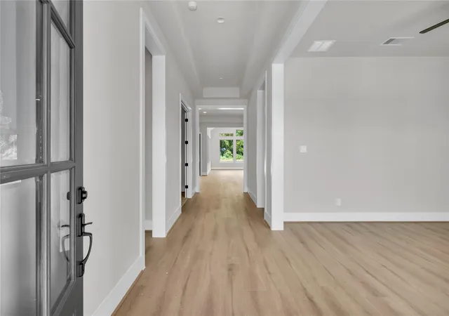 Photo 3 of Single family home for sale at 270 Seguin Dr, New Waverly, TX 77358 | MLS# 92640667 | Listing updated on 2026-09-20