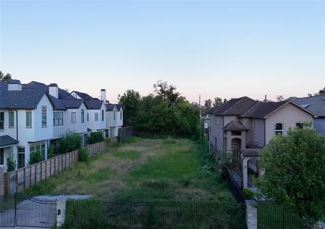 Photo 4 of Land for sale at 1520 Whispering Pines Dr, Houston, TX 77055 | MLS# 19268961 | Listing updated on 2026-06-25