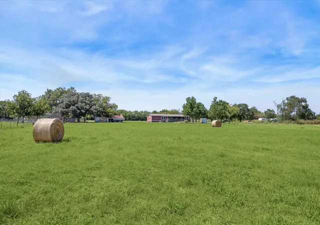 7th image of 1 Kuntz Cemetery Rd, Pattison, TX 77423 | MLS# 93572455