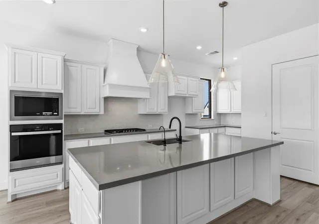 Photo 3 of Single family home for sale at 10271 Bluegill Crst Dr, Willis, TX 77318 | MLS# 67140556 | Listing updated on 2026-09-16