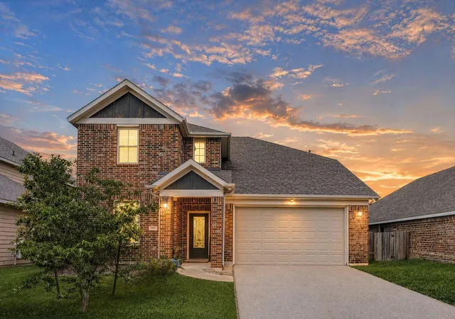 1st image of 6614 Hunters Way Ln, Baytown, TX 77521 | MLS# 87409948