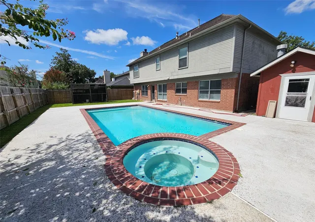 15th image of 3901 Spring Garden Dr, Pearland, TX 77584 | MLS# 574829