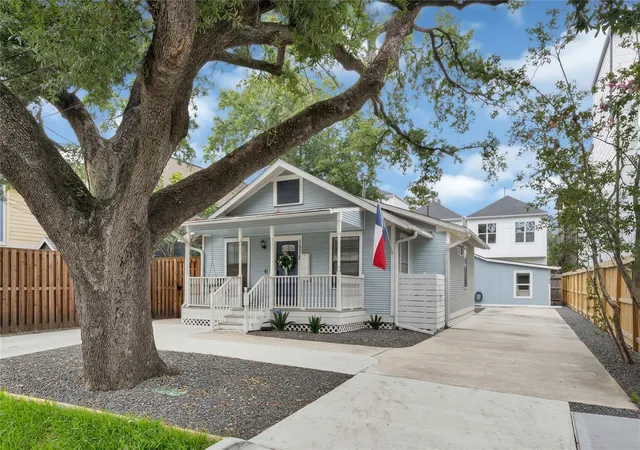 Photo 2 of Single family home for sale at 1518 Dorothy St, Houston, TX 77008 | MLS# 52027016 | Listing updated on 2026-09-15