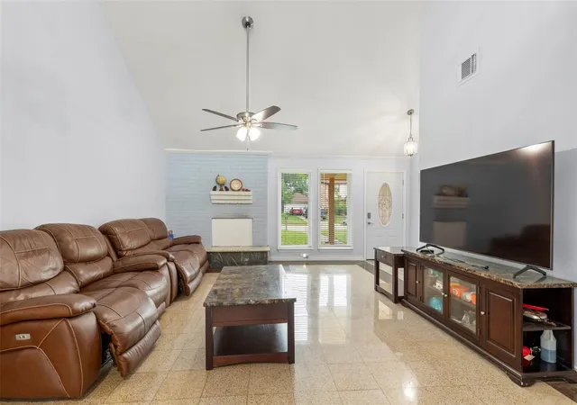 Photo 3 of Single family home for sale at 15119 Plz Libre Dr, Houston, TX 77083 | MLS# 35634177 | Listing updated on 2026-07-15
