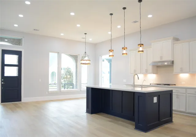 Photo 4 of Single family home for sale at 120 Dandelion Way, Montgomery, TX 77316 | MLS# 91715521 | Listing updated on 2026-09-15