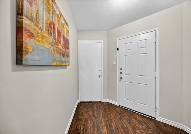 Photo 3 of Sale Pending at 1930 Adobe Stone Dr, Humble, TX 77396 | MLS# 82150217 | Listing updated on 2026-09-09