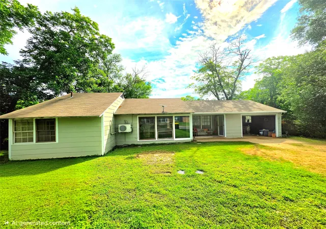 Homes for sale in Hearne, TX | 1102 Post Oak St, Hearne, TX 77859 | MLS# 46105551