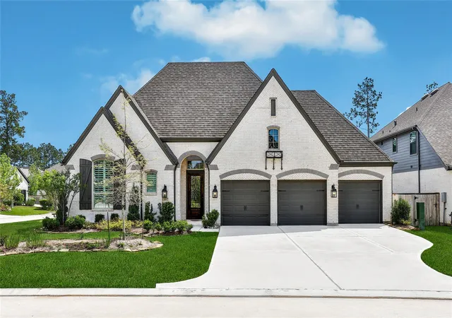 Photo 1 of Sale Pending at 305 Mallory Ct, Montgomery, TX 77316 | MLS# 20407117 | Listing updated on 2026-09-13
