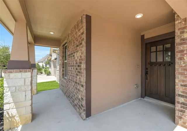 Photo 2 of Single family home for sale at 19818 Bronze Spur Ct, Tomball, TX 77377 | MLS# 84687146 | Listing updated on 2026-08-29