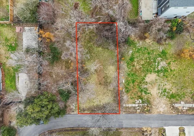 Photo 4 of Land for sale at 1407 Miller St, Houston, TX 77003 | MLS# 17985378 | Listing updated on 2026-09-18