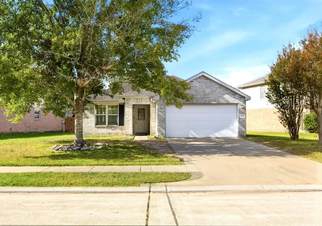 Photo 2 of Sale Pending at 2410 Braypark Ln, Katy, TX 77450 | MLS# 32321676 | Listing updated on 2026-07-17