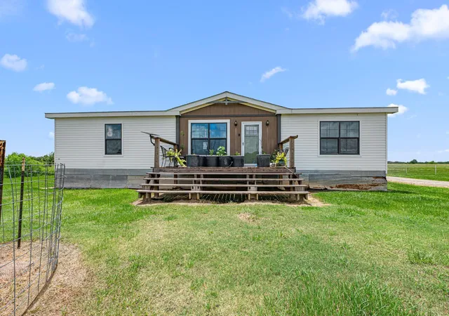 Homes for sale in Damon, TX | 22360 640, Damon, TX 77430 | MLS# 76216019