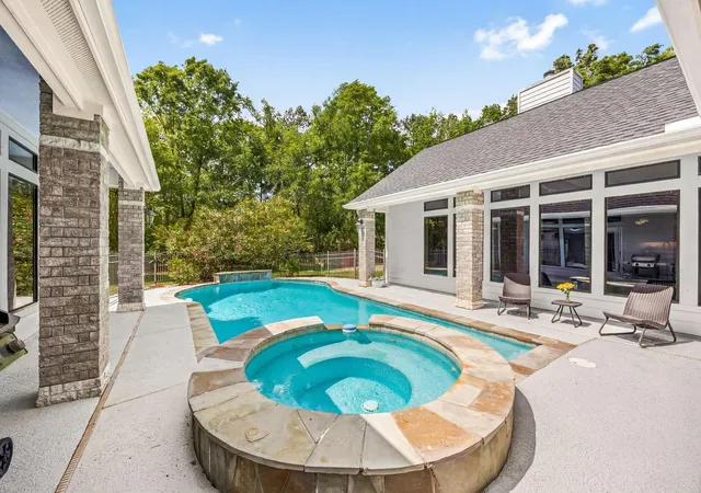 4th image of 11956 White Oak Crossing, Conroe, TX 77385 | MLS# 42246823