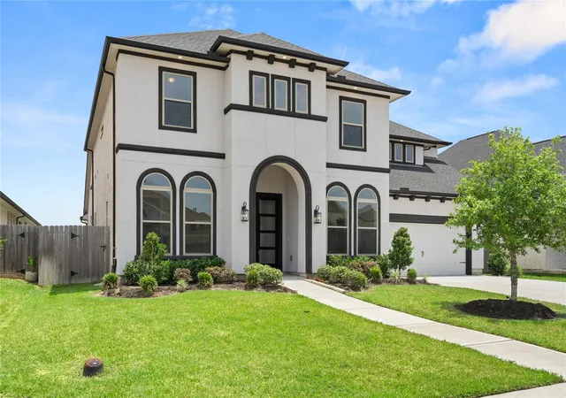 Photo 2 of Sale Pending at 32106 Pond Pine Ct, Spring, TX 77386 | MLS# 46933977 | Listing updated on 2026-09-17