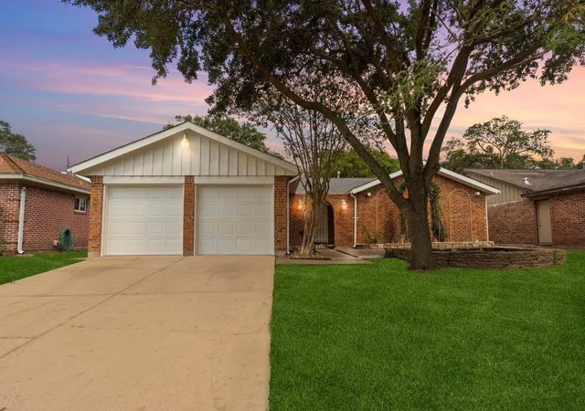 1st image of 8918 Grape St, Houston, TX 77036 | MLS# 22802668