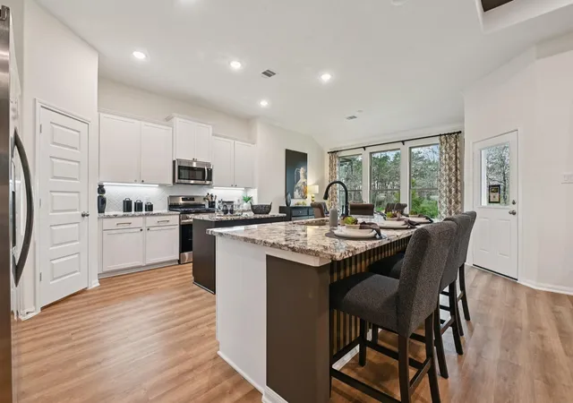 Photo 4 of Single family home for sale at 661 Barton Pl Dr, Cleveland, TX 77327 | MLS# 68475261 | Listing updated on 2026-09-18