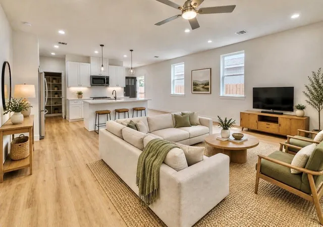 4th image of 5919 Eastland St, Houston, TX 77028 | MLS# 3196235