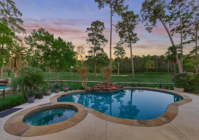 Photo 28 of Sale Pending at 6611 Crse View Ln, Spring, TX 77389 | MLS# 32048515 | Listing updated on 2026-09-05